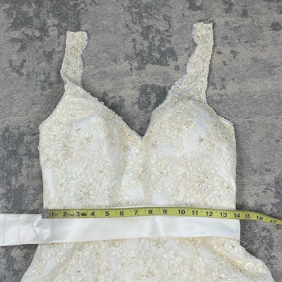 SOLD Davids Bridal Allover Beaded Lace Illusion Halter Neckline Wedding T9512 8 - Picture 8 of 17